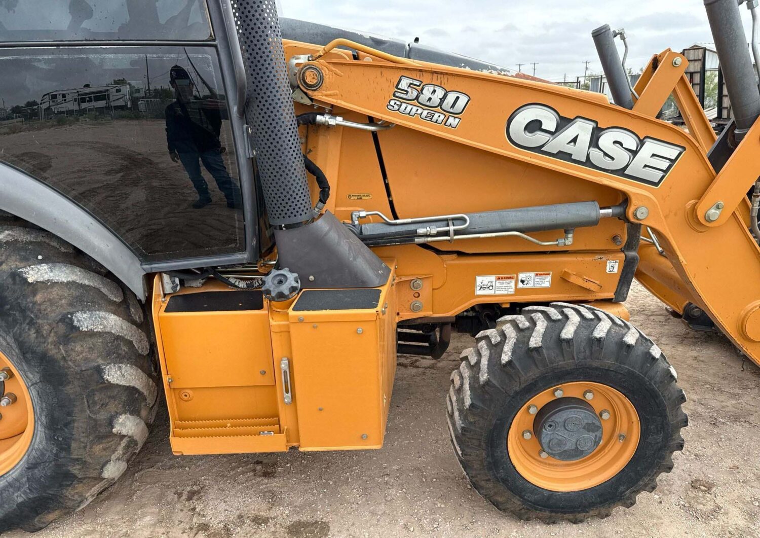 ED5673R